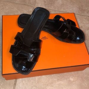 hermes patent leather sandals